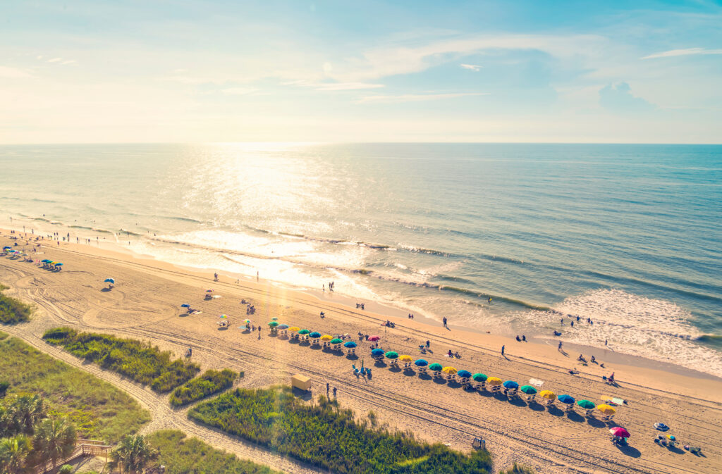 Vedere aeriana a Myrtle Beach, Carolina de Sud la apus